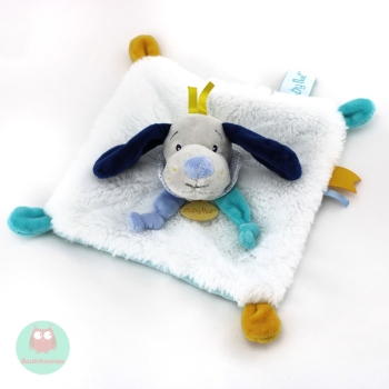 doudou_plat_chien_pepin_bleu_blanc_gris_jaune_baby_nat